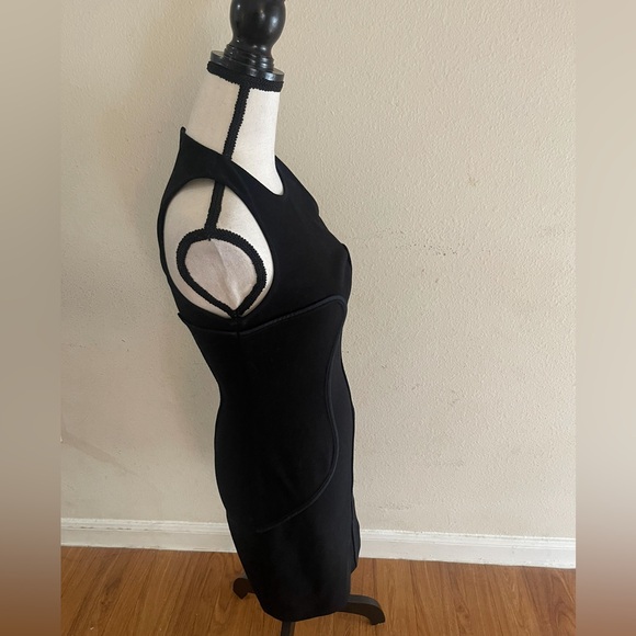 Gianni Versace dress - Picture 7 of 16